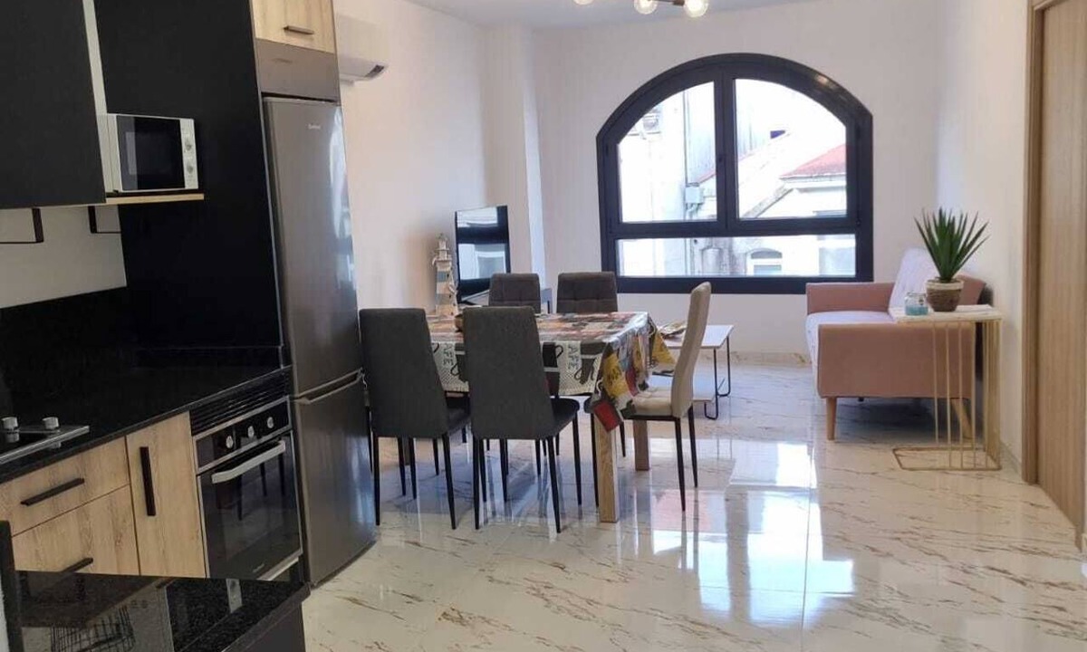 Marin Apartment | AGUETE III APARTMENT
