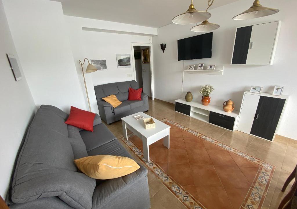 Pontedeume Apartment | Apartamento céntrico con vistas y cerca de playa