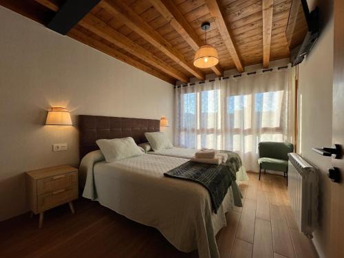 La Robellada Apartment | Apartamentos Miguel 4