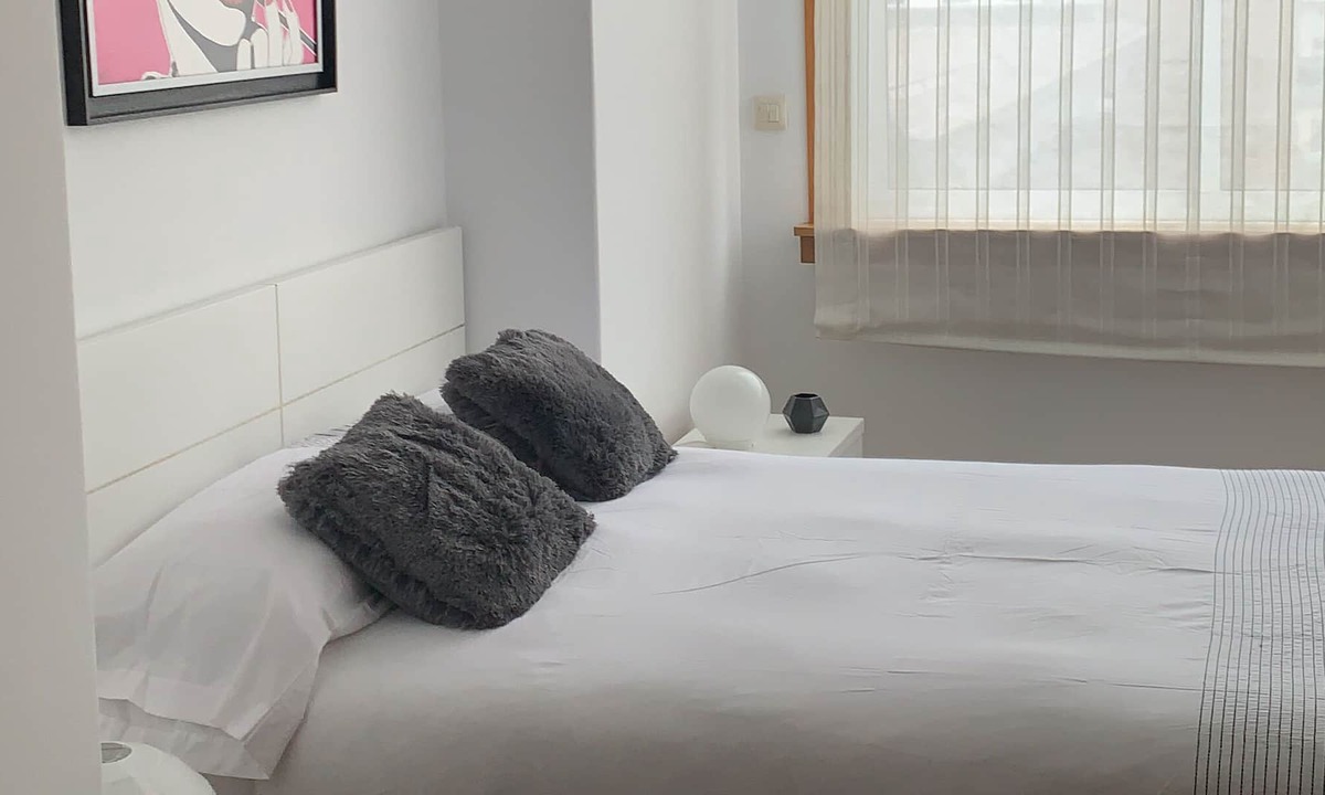 La Coruna Apartment | APARTMENT IN CORUNNA-GALICIAN NEAR THE BEACH