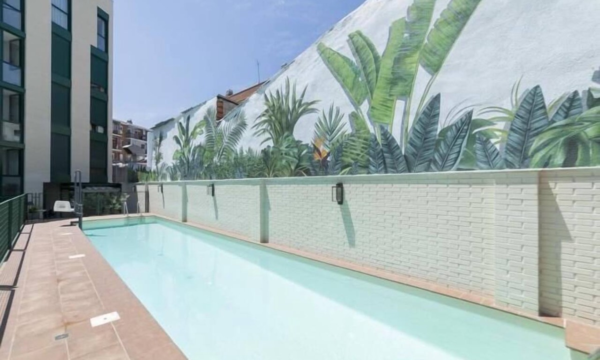 Carabanchel Apartment | Aurora Stays by Charming II, Apartment for 4 with free parking