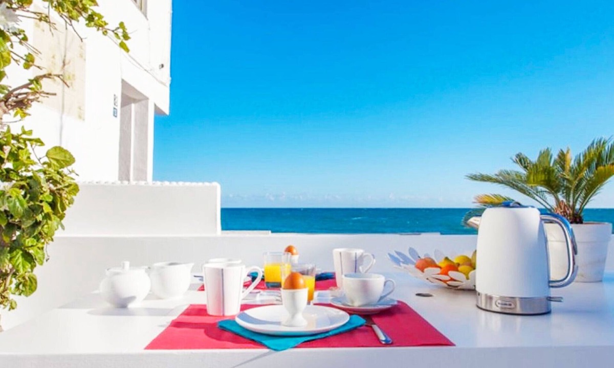 Mijas Costa House | Casa del Mar- Beach House 5 star - Beach at 10 meters - VFT/MA/00095