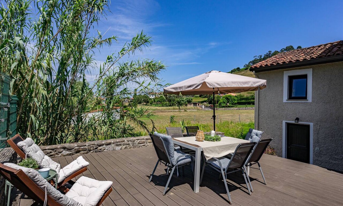 Prado House | Casa Playa de Vega – Just Steps from Vega Beach