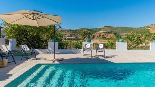 Rio Velez House | Casa Rural Maestro Vela Vélez-Málaga by Ruralidays