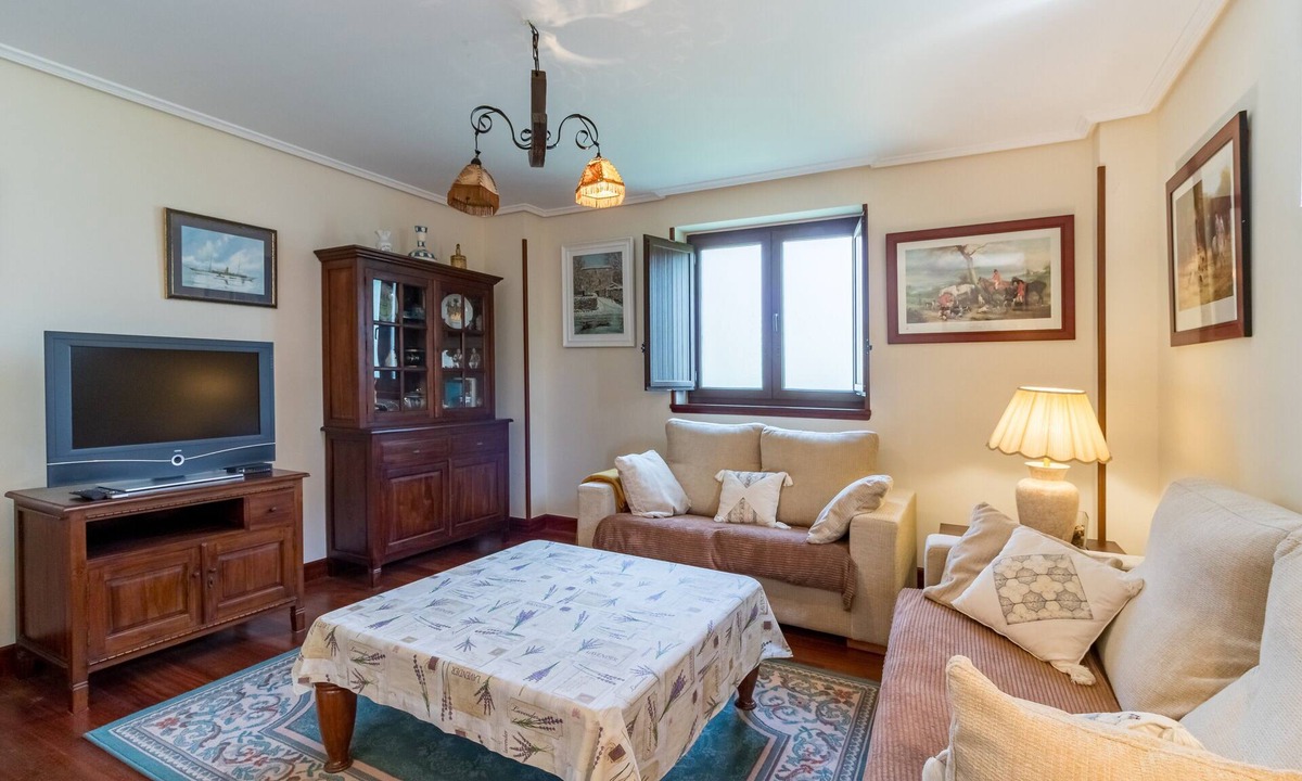 Guriezo Apartment | Casa Torre De Guriezo for 6 with Mountain Views, Balcony & Wi-Fi