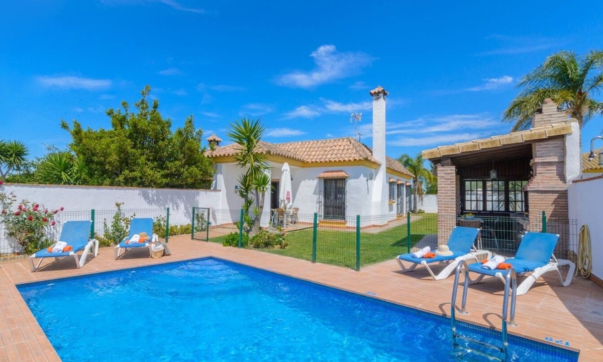 Conil de la Frontera Villa | Casas Villanueva - Casa 2 Conil de la Frontera by Ruralidays