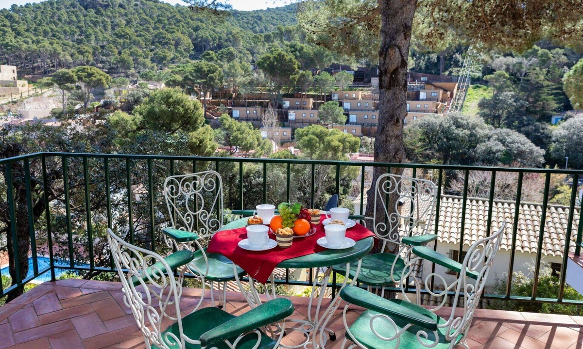 Sa Riera Apartment | Cosy apartment for 4 people with WIFI, TV and balcony