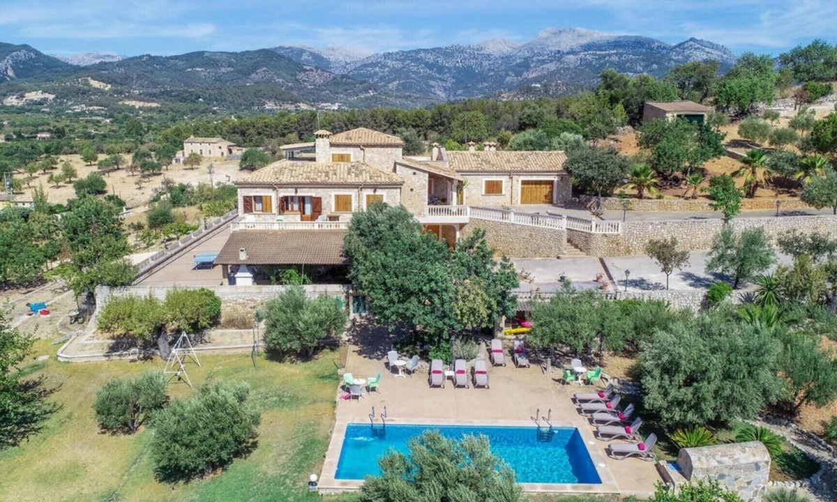Inca Villa | Country House 'Maribel' with Mountain Views, Private Pool and Wi-Fi