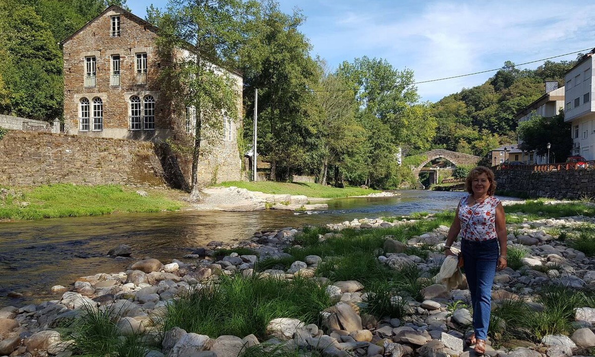 Navia de Suarna Cottage | Cuádruple con Derecho a Barbacoa y Patio. Hazte tus Comidas Se Admiten Mascotas