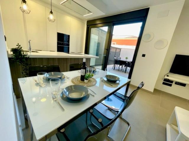 Cadiz Apartment | GATU Alma marinera a 5 minutos a pie de playa Victoria - Mayores de 21 años y familias