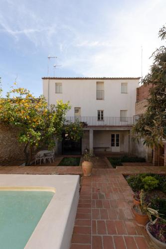 Sant Jaume dels Domenys House | Gran casa de pueblo en el Penedés