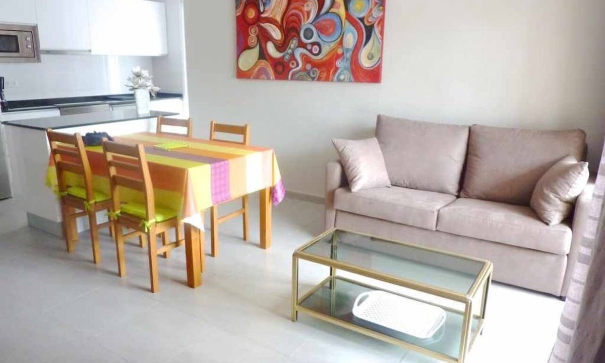 Cambrils Apartment | Ground floor with large terrace Beach at 350m Center and Port at 15mn by foot