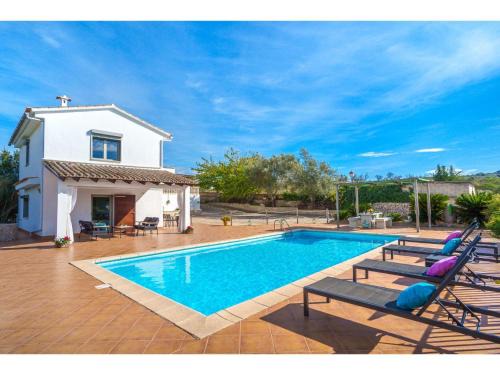 Sineu House | Holiday Home Son Alcaines Sineu by Interhome