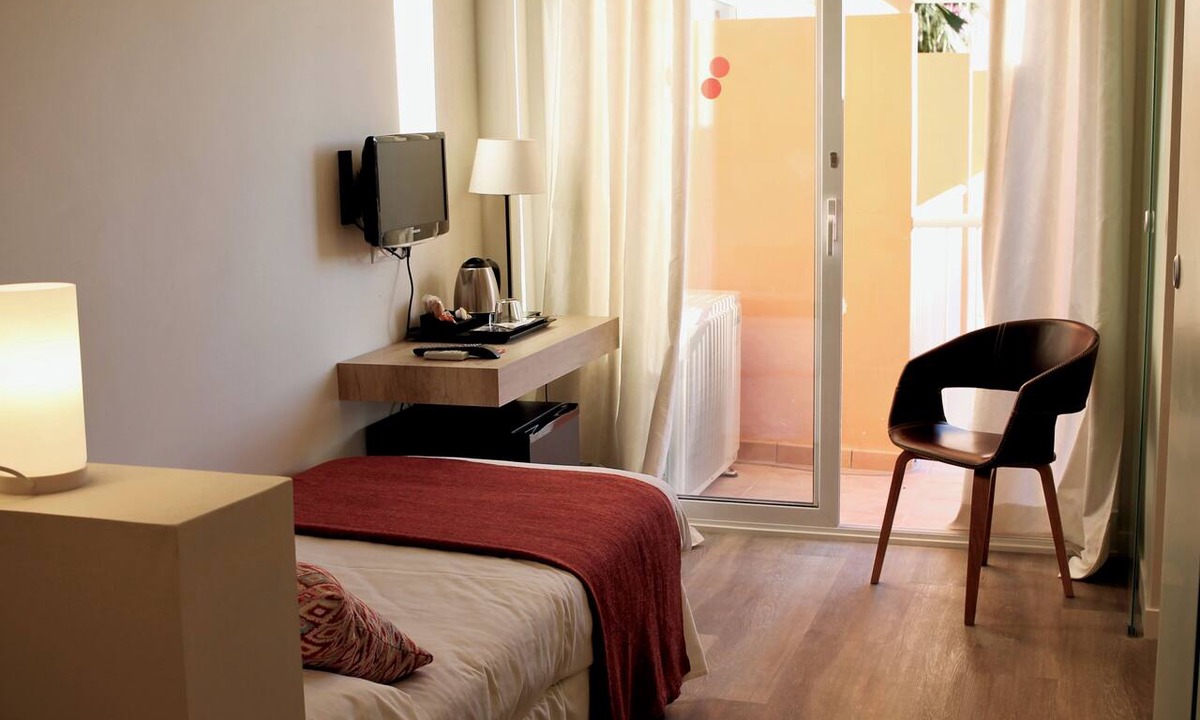 Torrenova Hostel | Hostal Jakiton