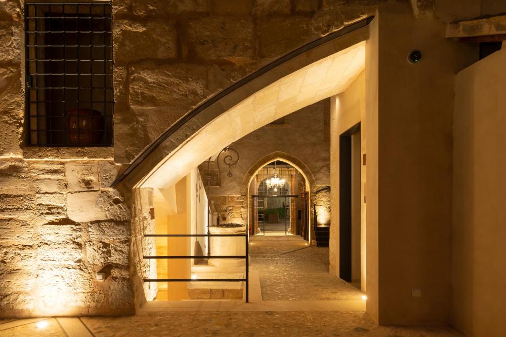 Old Town Hotel | Hotel Can Cirera