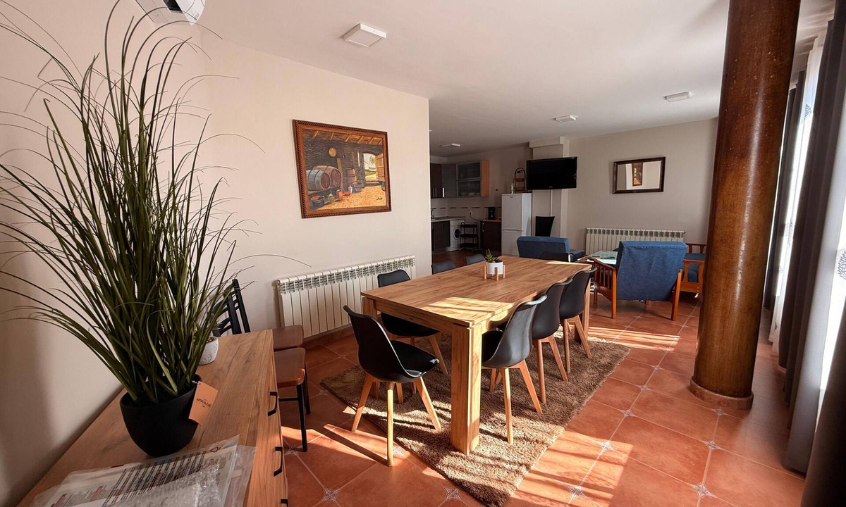 Pereruela House | HOUSE FOR GROUPS AND LARGE FAMILIES IN ZAMORA "LA GAVIA".