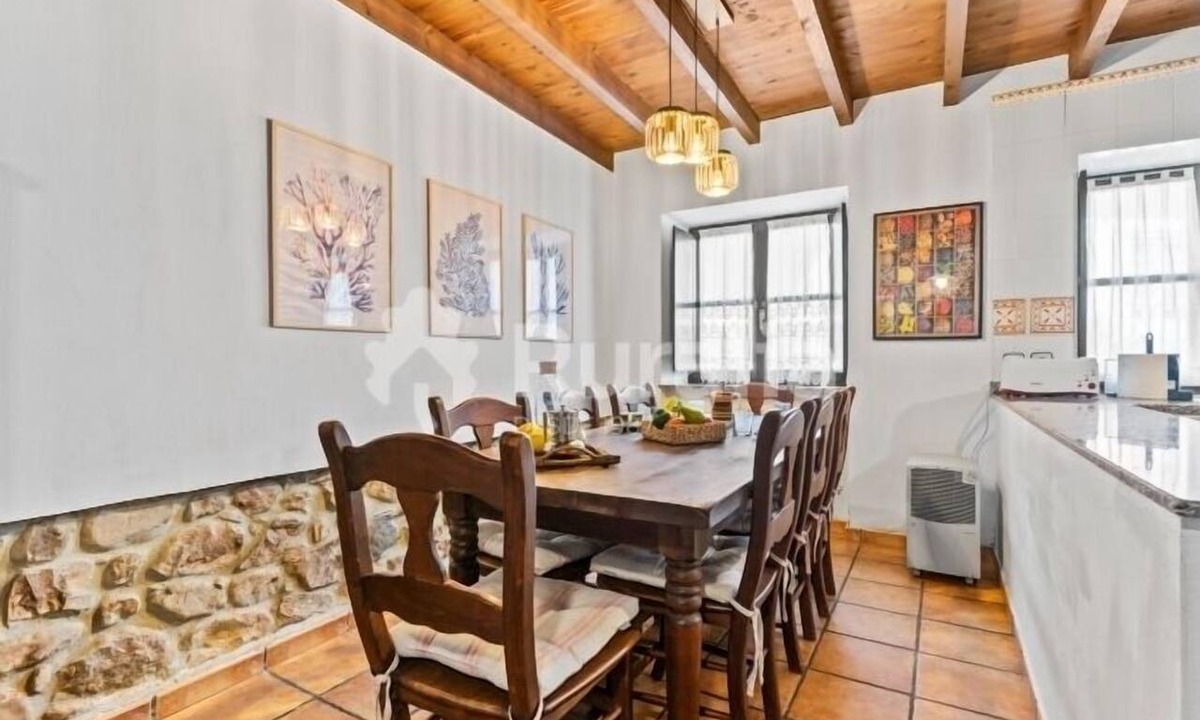Luzmela House | La Churla - country house in Mazcuerras (Cantabria) | 8–10 guests