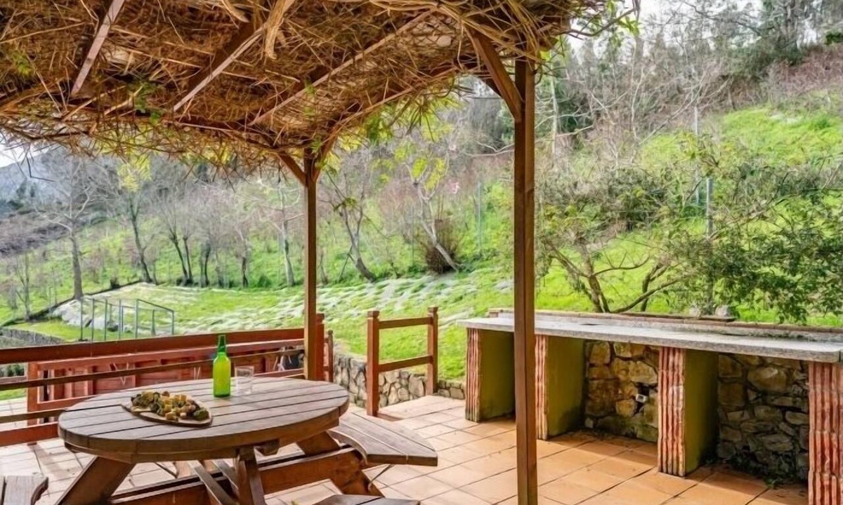 Pando House | La Ensertal - country house with pool in Ribadesella, Northern Spain