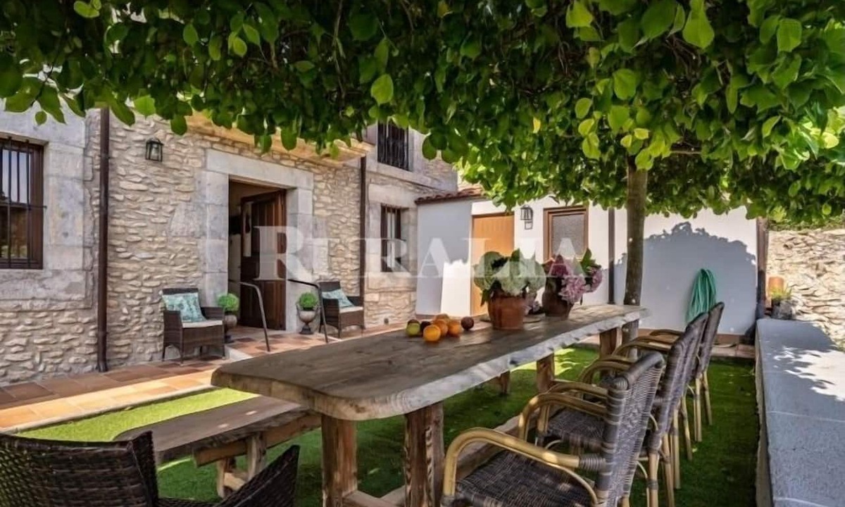 Colombres House | La Javariega - wheelchair-accessible country house in Colombres