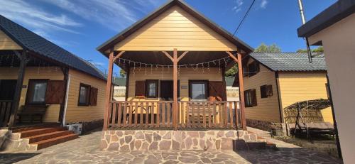 Chiva House | Las Cabañas del Bosque