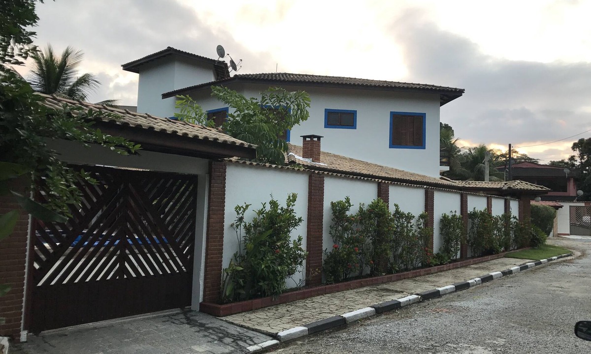 Guarutuba House | Luxury house on the Costa do Sol, swimming pool, 5 bedrooms.