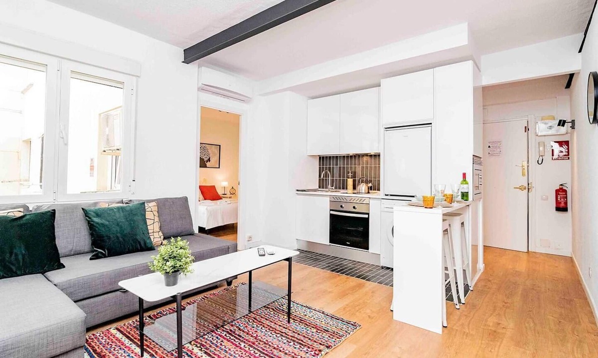 Malasana Apartment | Magnifico Apto en Plaza de España C/San Bernardino