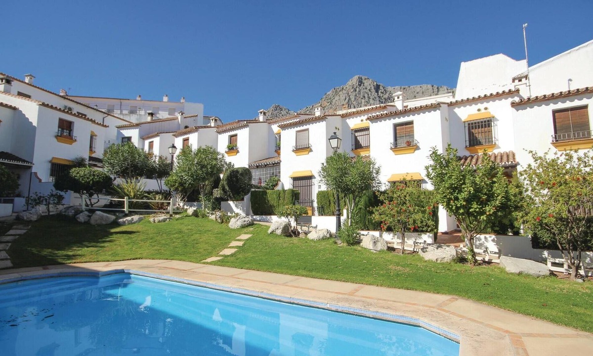 Montejaque House | Nice home in Montejaque with swimming pool