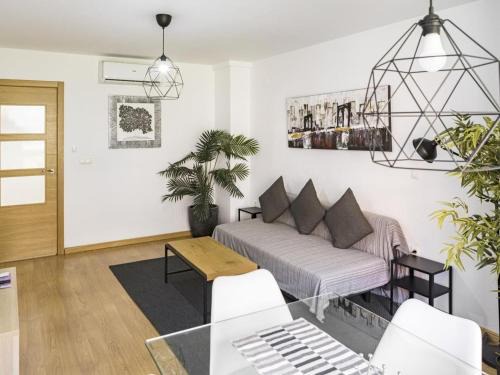 El Candado Apartment | Peaceful Luxury Apartment El Palo Beach by TuriVida