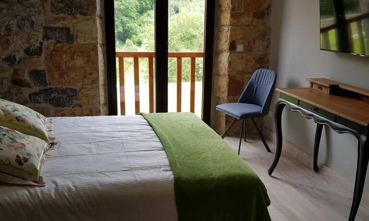 La Cavada Hotel | Posada Las Albarcas