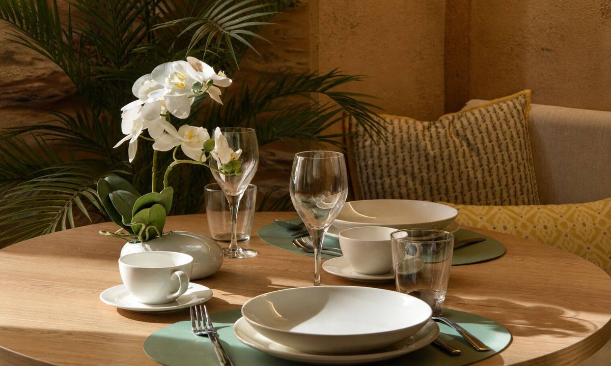 Lugo Apartment | Premium Studio Inside the Walls of Lugo