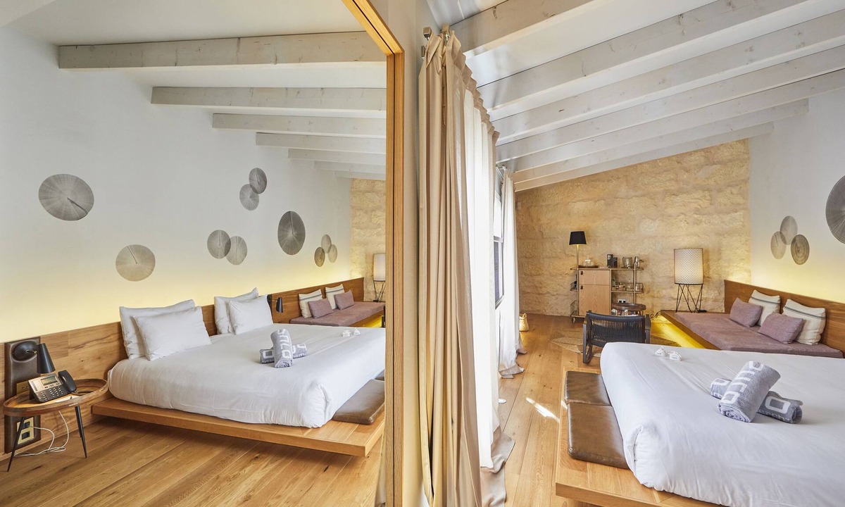 La Llotja-Born Hotel | Puro Oasis Urban Hotel