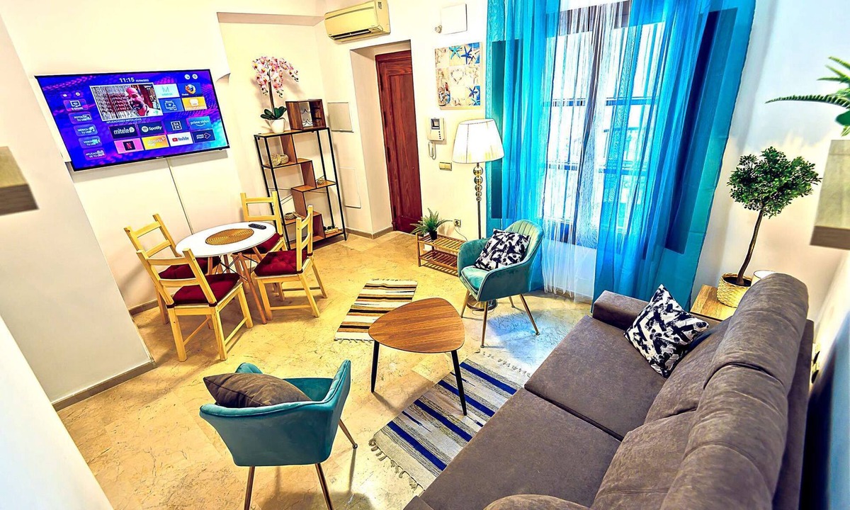 El Puerto de Santa Maria Apartment | Right in the Historical Downtown - The Best Location with Bars & Restaurants all around
