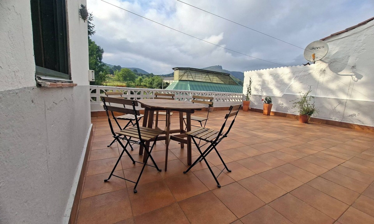 Pesquera House | Serene 3-bedroom country house in charming Ventorrillo awaits you. With terrace.