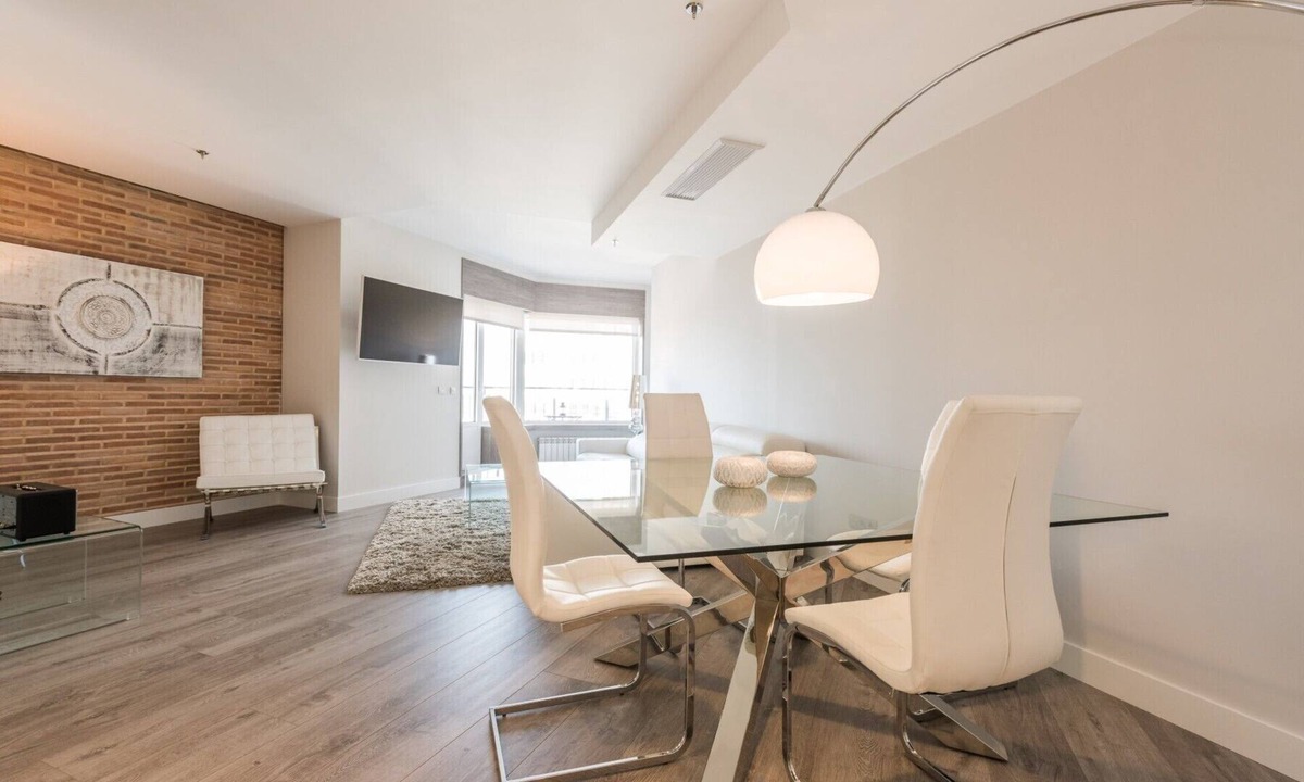 Moncloa - Arguelles Apartment | Torre Madrid Boutique