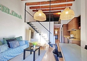 Gray House. Nice apartment next to Plaza España in Barcelona