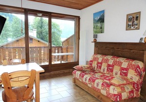 Sunny studio, 4 guests, terrace in Champagny-en-Vanoise