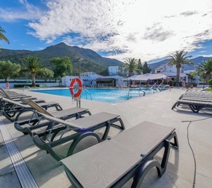 Rescator Resort Roses 