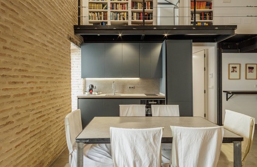 Alameda Apartment | 3-Bedroom Apartment in Central Seville, Sleeps 6, Pet-Friendly