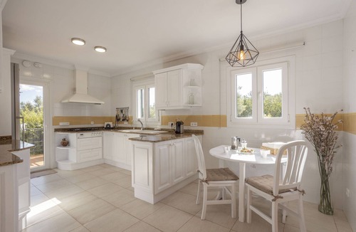 Bunyola Villa | 4 bedroom country house with pool and barbecue