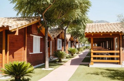 Benicassim Ski Chalet | 52m² Chalet with Terrace in Benicàssim for 4 people