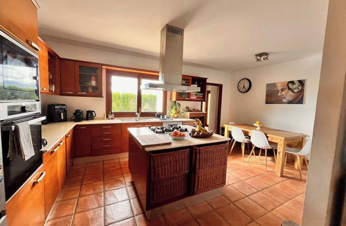 Biniali House | 6 Bedroom Country House w/Pool & Mountain Views