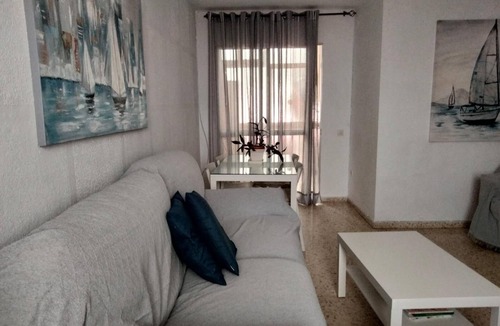 Cadiz Condo | ¡A 1 Minuto de la Playa!. Hermoso Piso Ideal Para Buscar Tranquilidad en Familia