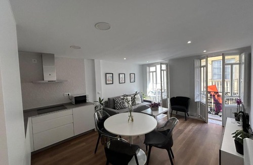Pontedeume Apartment | Adiva Suite