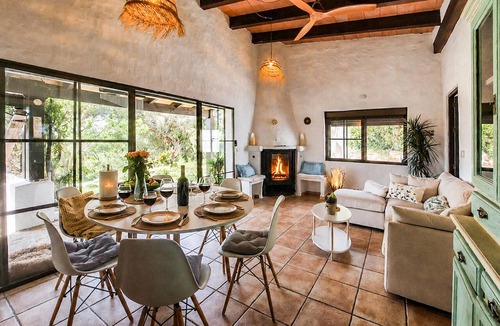 Tarifa House | Amazing home in Tarifa with WiFi
