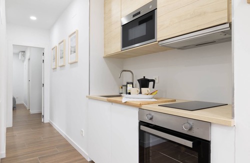 Rates Apartment | Apartamento Aurora con vistas a la montaña, jardín compartido y aire acondicionado
