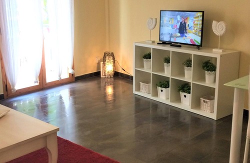 Alcobendas Apartment | APARTAMENTO MODERNO Y BIEN SITUADO PARA 6 PERSONAS