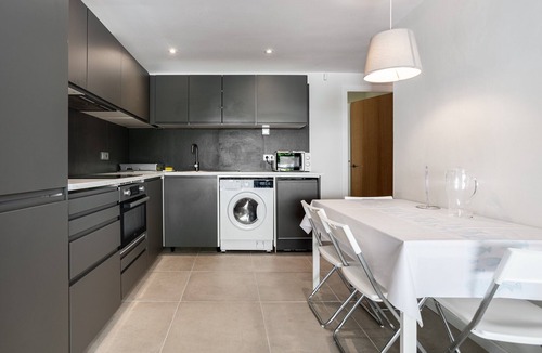Sa Riera Apartment | Apartment 'Antic Plankton - Sa Riera, Begur' with Private Terrace, Wi-Fi and Air Conditioning