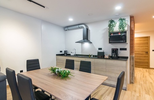 San Miguel de Aguayo Apartment | Apartment 'Las Casucas De Somavía 1' with Mountain View, Shared Terrace and Wi-Fi