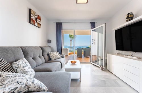 Sitio de Calahonda Apartment | Apartment 'Mi Capricho Calahonda' with Sea View, Wi-Fi and Air Conditioning