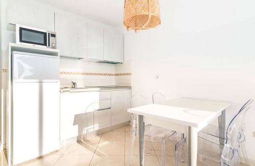 Patalavaca Apartment | Apartment-Standard-Ensuite with Shower-Mountain view-CAT. 2